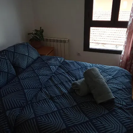 Acogedor En Sabinanigo, Tu Base En El Pirineo *