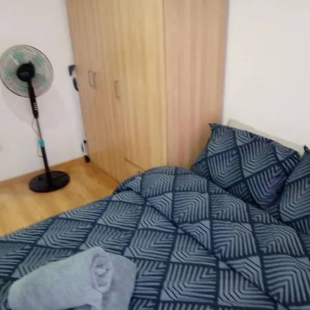 Acogedor En Sabinanigo, Tu Base En El Pirineo Apartment *